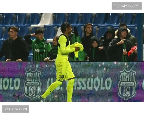 萨索洛负于罗马 防守端弱点暴露导致客场失利